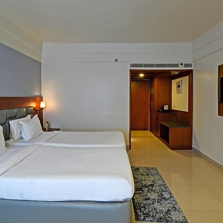 Palette Madhapur Hotel Hyderabad Eksteriør billede