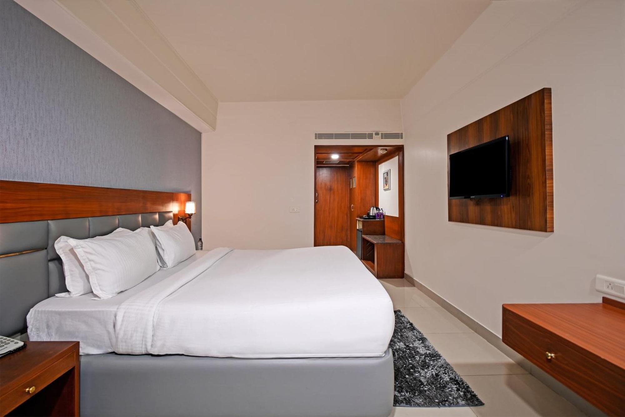 Palette Madhapur Hotel Hyderabad Eksteriør billede